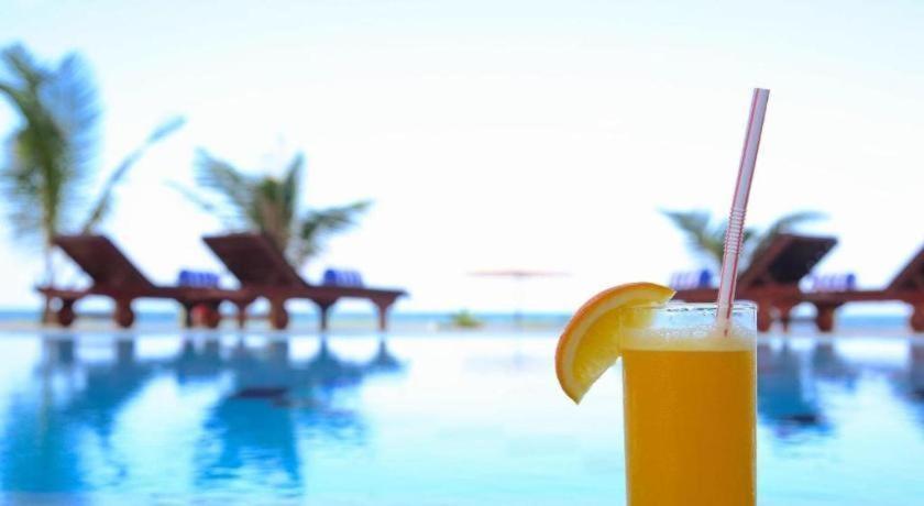 Whispering Palms Отель Бентота