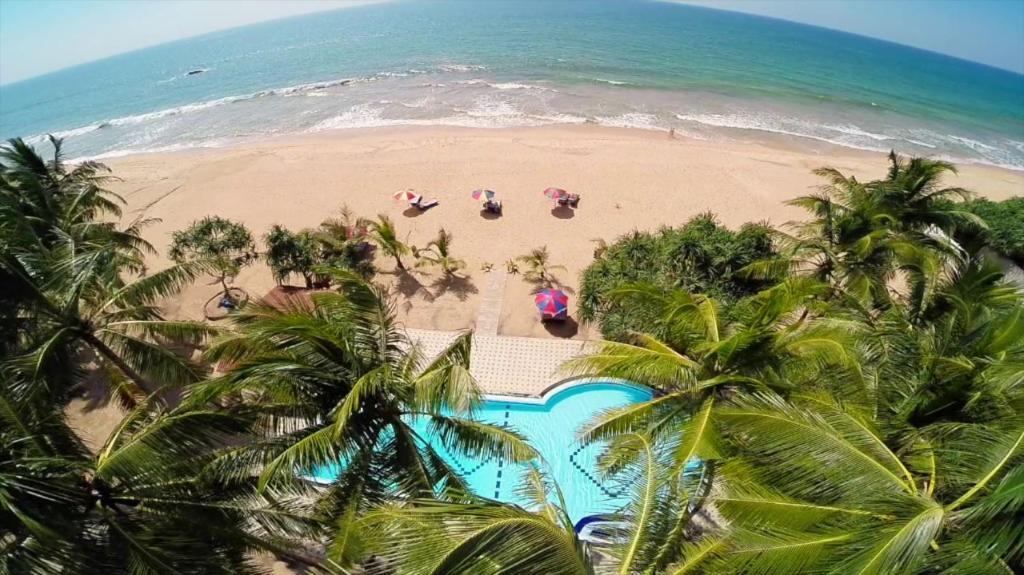 Hotel Whispering Palms Bentota